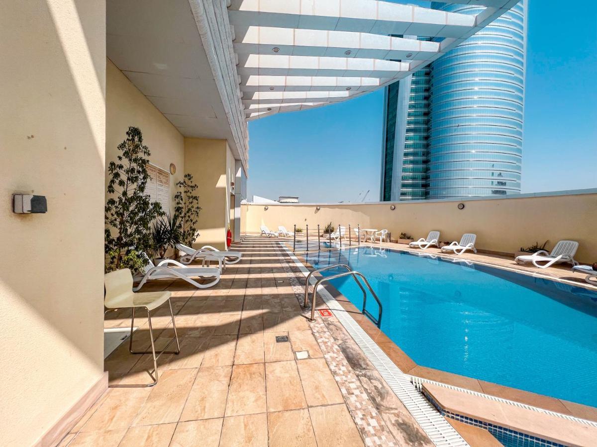 Cosmos Living Modern Studio Near Dubai Marina Екстериор снимка