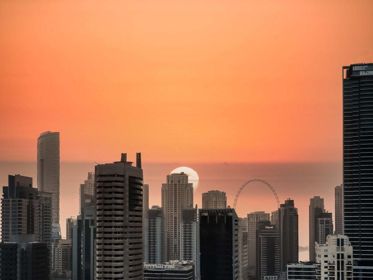 Cosmos Living Modern Studio Near Dubai Marina Екстериор снимка